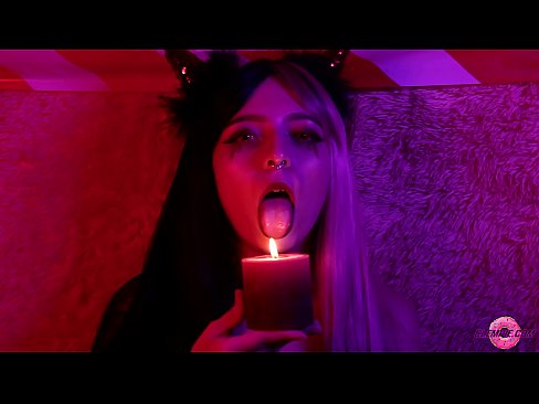 ❤️ Blowjob fiafia mai le Sexy Succubus ma le Faataunuuga o le gutu ❤️❌ Na'o le porn ☑
