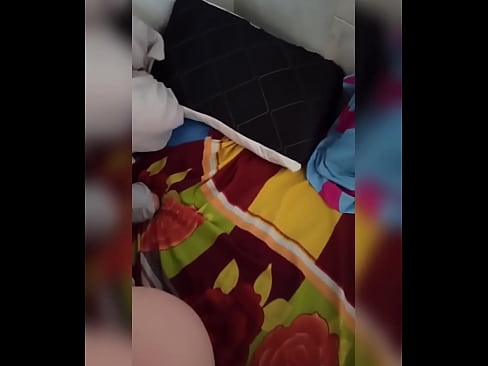 ❤️ O la'u uo e nofo na o ia i le fale ona o lana tane e alu i tafaoga ma ou te faaaogaina le avanoa e fufui ai ma faatumu lana asini i le susu. ❤️❌ Na'o le porn ☑