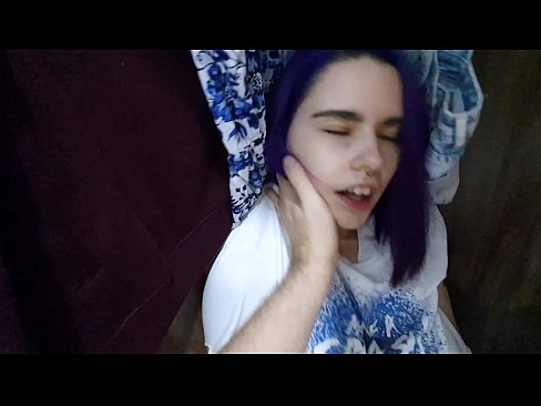 ❤️ Na maua lo'u tuafafine i totonu o le kapoti ma fesoasoani ia te ia e fa'ama ❤️❌ Na'o le porn ☑